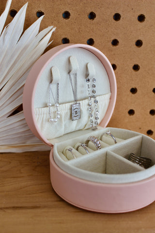 Boîte à bijoux - Petite sacoche rose (trop cute)