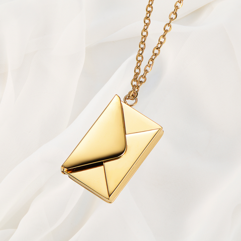 Collier lettre anonyme or