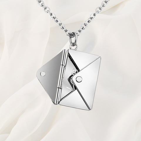 Collier lettre anonyme argent