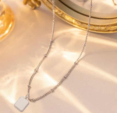 Collier plaque argent